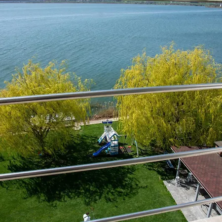 דירה Lamera Residence Mamaia - Apartamente Cu 1-2-3 Camere Cu Acces Si Vedere La Lac מאמאיה