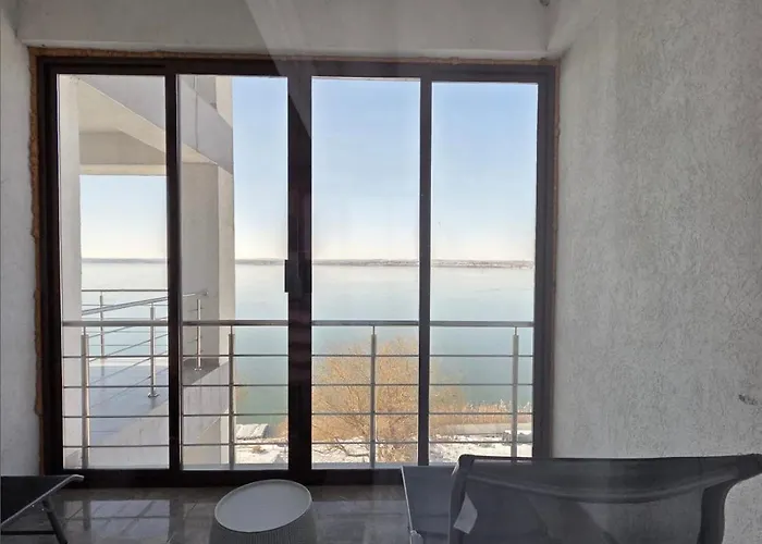 Lamera Residence Mamaia - Apartamente Cu 1-2-3 Camere Cu Acces Si Vedere La Lac * מאמאיה