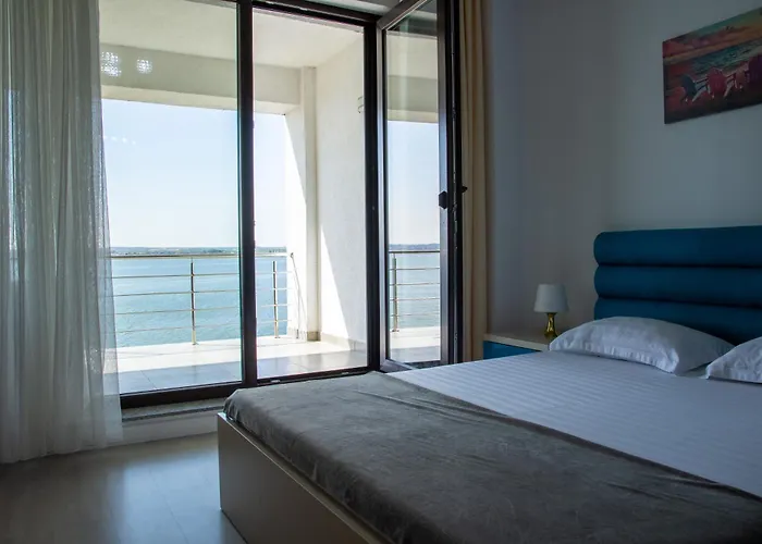 Lamera Residence Mamaia - Apartamente Cu 1-2-3 Camere Cu Acces Si Vedere La Lac דירה מאמאיה