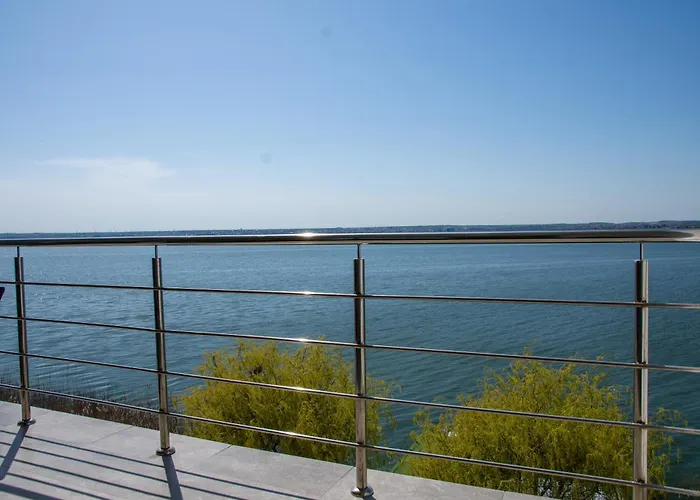 Lamera Residence Mamaia - Apartamente Cu 1-2-3 Camere Cu Acces Si Vedere La Lac מאמאיה