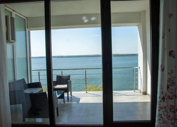 Lamera Residence Mamaia - Apartamente Cu 1-2-3 Camere Cu Acces Si Vedere La Lac * מאמאיה