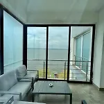Apartment Lamera - Cu 1-2-3 Cu Acces Si La *