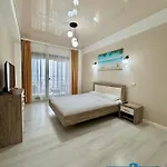 Lamera - Cu 1-2-3 Cu Acces Si La Apartment *