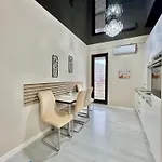 Lamera - Cu 1-2-3 Cu Acces Si La Apartment Mamaia