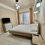 Apartment Lamera - Cu 1-2-3 Cu Acces Si La