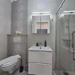 Apartment Lamera - Cu 1-2-3 Cu Acces Si La *