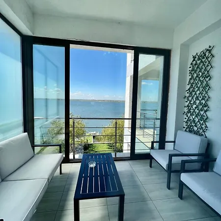 Apartment Lamera Mamaia