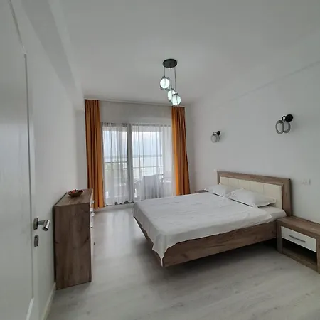 Lamera - Cu 1-2-3 Cu Acces Si La Mamaia