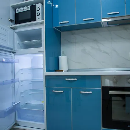 Lamera - Cu 1-2-3 Cu Acces Si La Apartmán