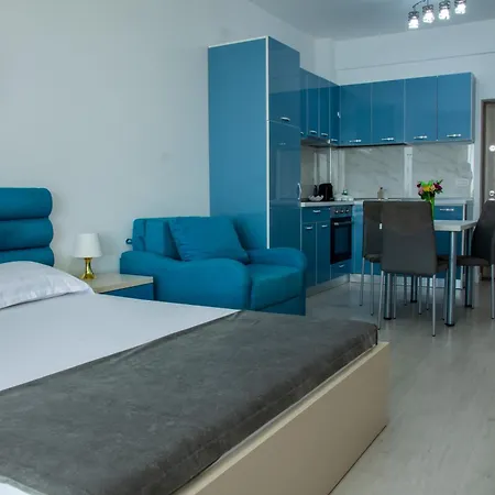 Lamera - Cu 1-2-3 Cu Acces Si La * Mamaia